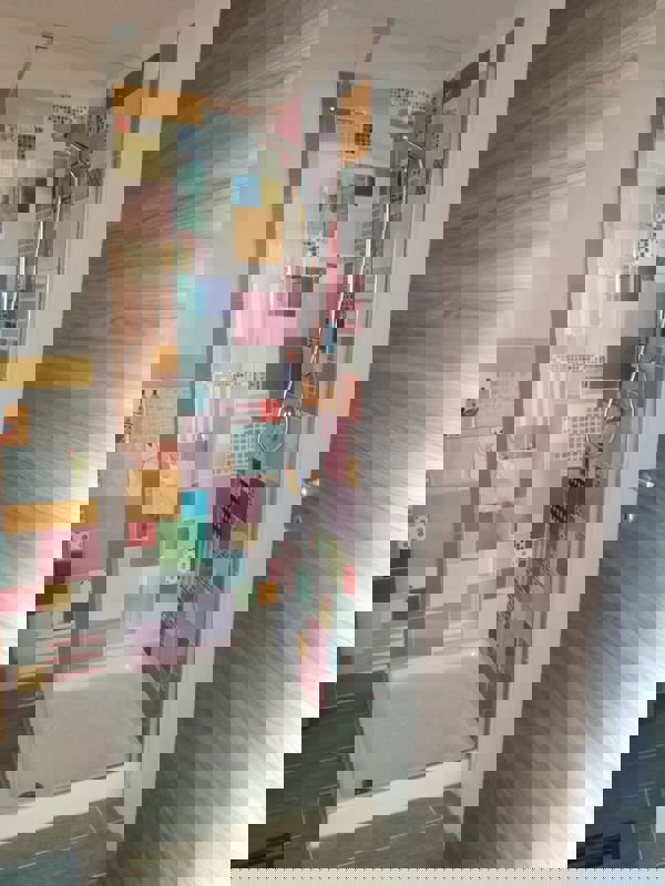 La Doccia Entrando 2