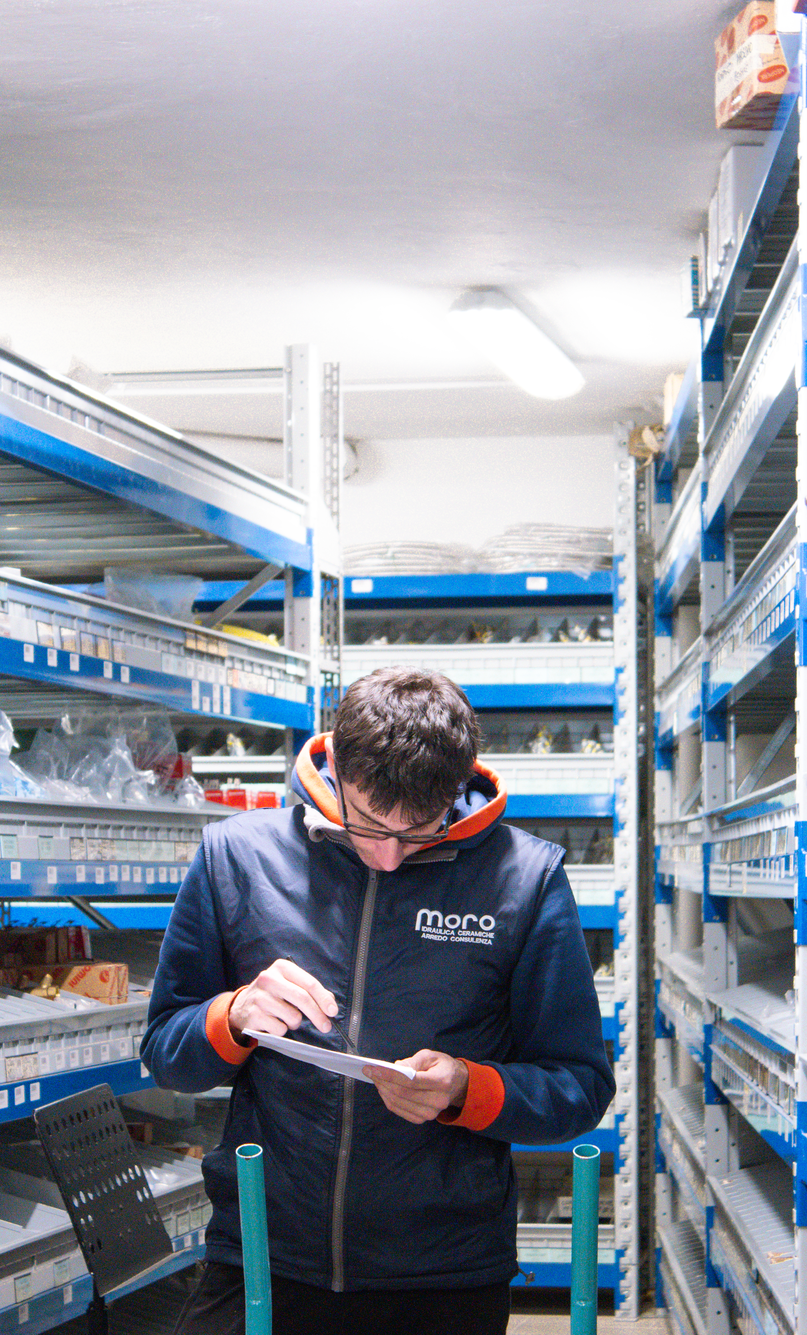 106 Team Montatori 202603 MG 2001 VB Hr